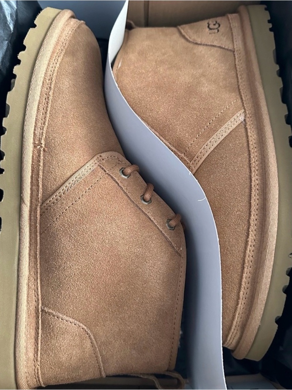 UGG Neumel Classic Boots - Suede Chukka Boot - Tan